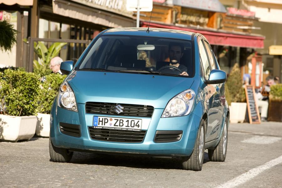  Suzuki Splash 2011 года  (фото 12 из 19)